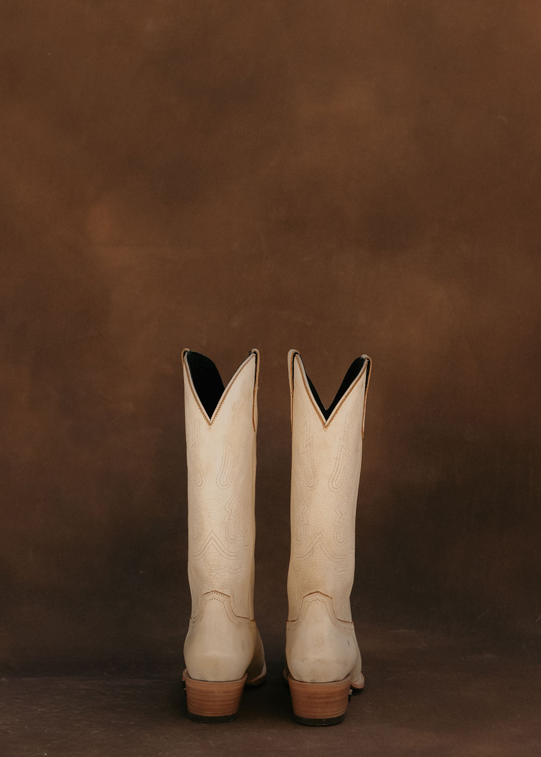 Bota Alta Crema - Image 4